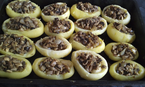 Рецепт фаршированного картофеля в духовке с фаршем фото пошагово