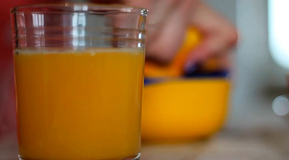 Таким же образом выжимаем сок из апельсинов. Апельсиновый курд: пошаговый фото-рецепт