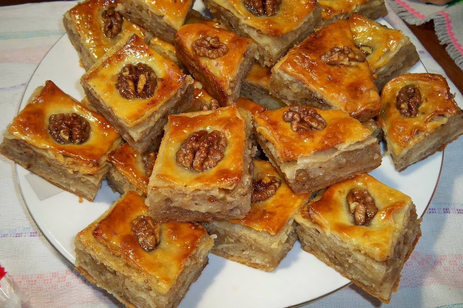 Пахлава – самый популярный и известный десерт