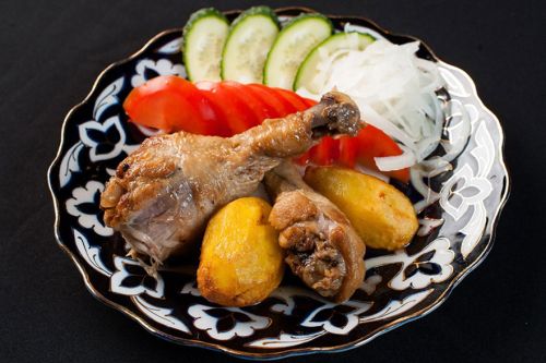 Курица с овощами и картофелем