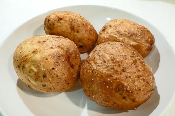 печеный картофель в мундире в духовке