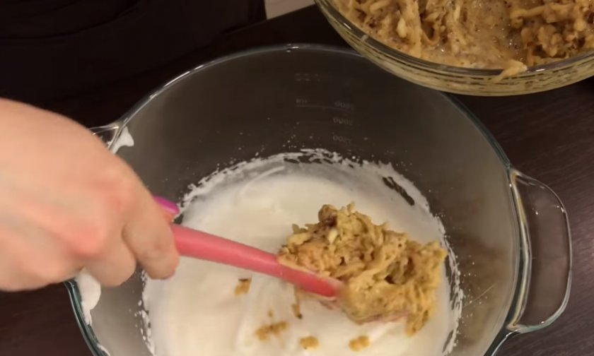 Песочный пирог с грецкими орехами 