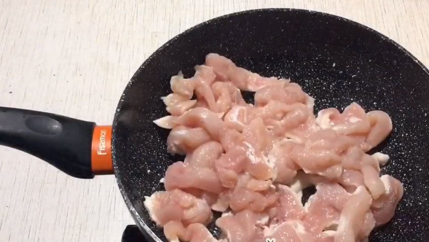 Куриное фрикасе с грибами