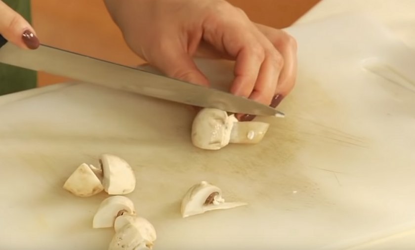 Куриное фрикасе с грибами