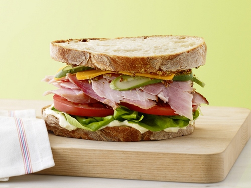 Фото Классические сэндвичи с ветчиной