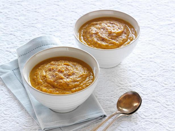 Фото блюда - Тыквенный суп пюре с имбирем