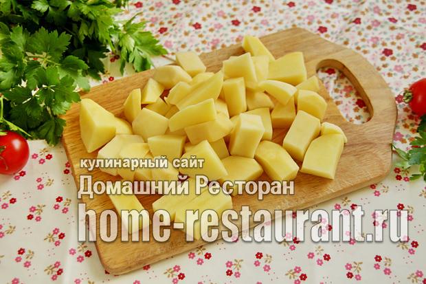 Картошка с тушенкой на сковороде фото _1