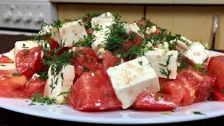 Как приготовить салат из помидоров и плавленых сырков