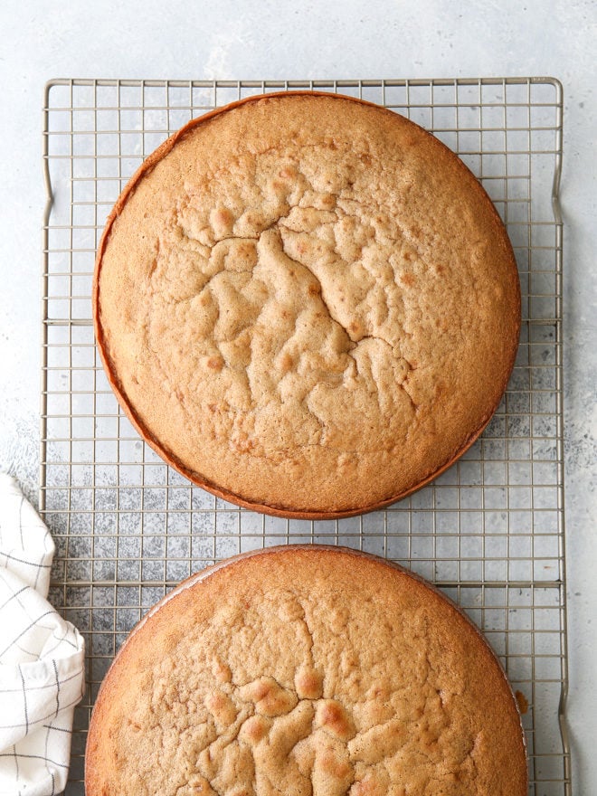 Prepare cake pans correctly and you