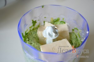 Закуска из плавленого сыра и зелени: фото к шагу 3.