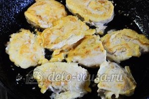Куриное филе в кляре: Жарим с двух сторон