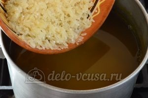 Рисовый суп без мяса: Добавить рис