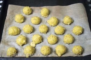 Картофельные шарики с сыром: Выпекаем до готовности