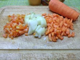 Плов из баранины с чесноком: Измельчить овощи