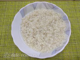 Плов из баранины с чесноком: Промыть рис