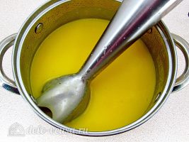 Тыквенный суп-пюре со сливками: Измельчить тыкву