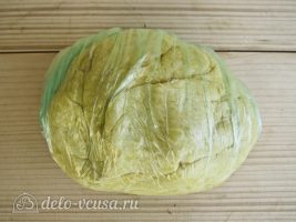Яблочный пирог Марины Цветаевой: Убрать тесто в холодильник