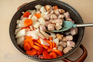 Жаркое со свининой, тыквой и овощами: фото к шагу 3.