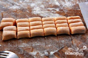 Ньокки из сладкого картофеля с сырным соусом - фото шаг 4