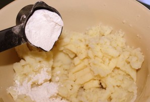 Блинчики из картофельного пюре  - фото шаг 1