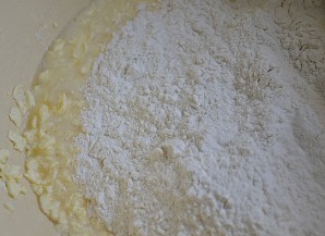 Лоранский пирог с курицей и грибами - фото шаг 2