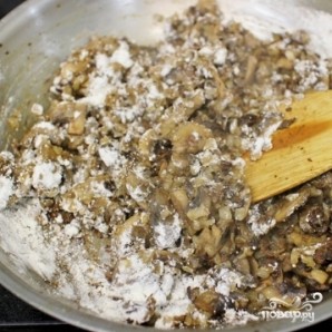 Картофельная запеканка с фаршем и грибами - фото шаг 4
