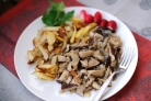 Картошка с белыми грибами