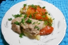 Свинина с помидорами и картофелем в мультиварке