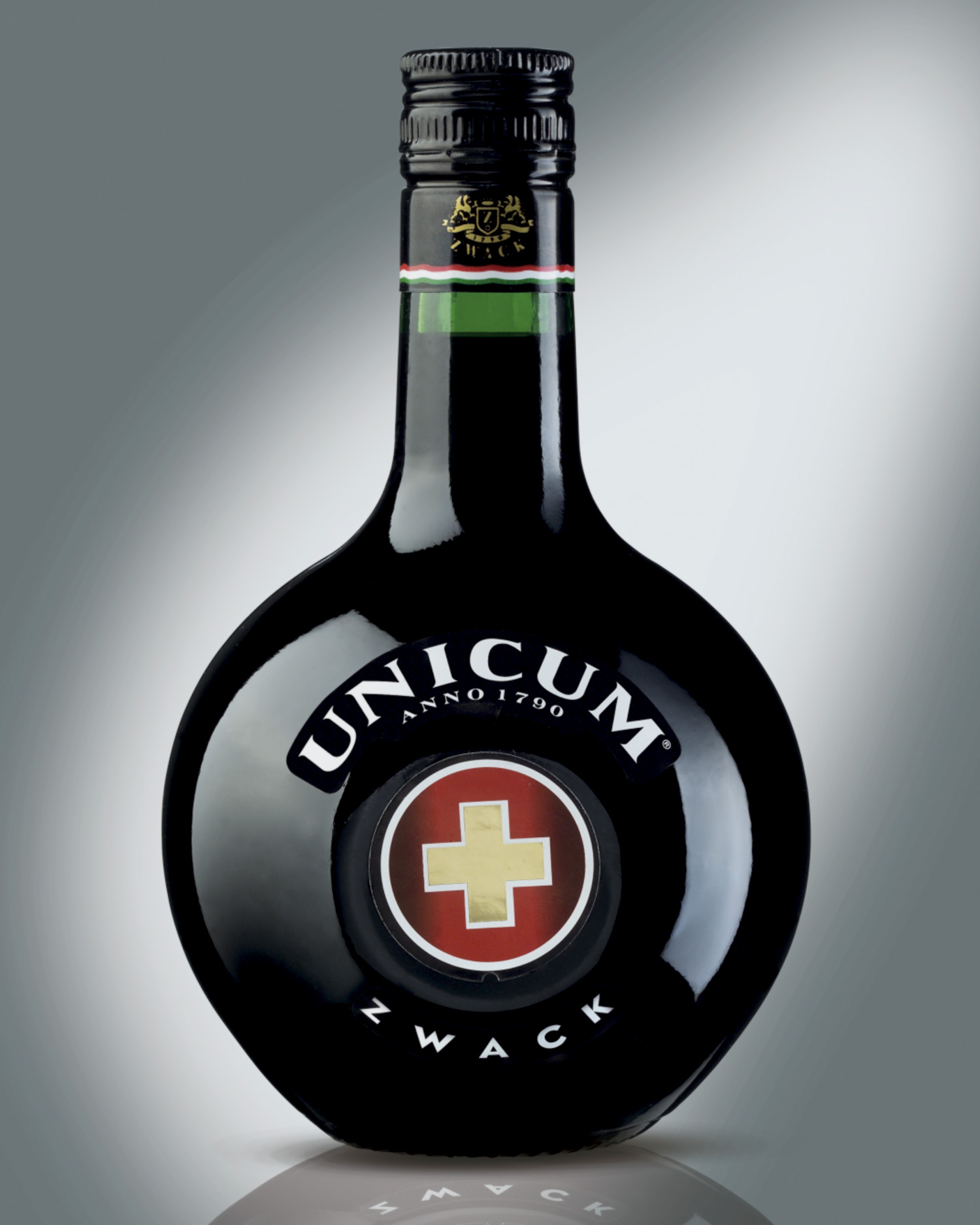 Необычный напиток - Unicum ликер