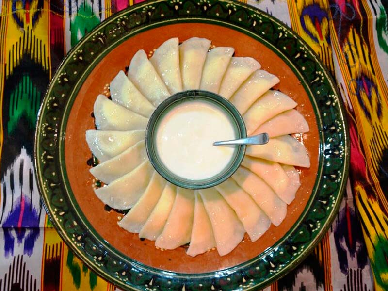 Узбекская кухня: тухум-барак, или вареники с яйцом