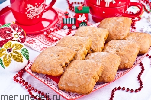 Пряники с начинкой подача