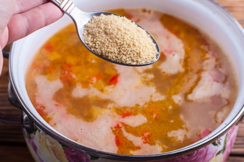 Простой рыбный суп с кус-кусом