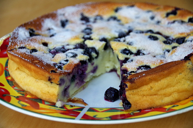 Творожный пирог со сливами в духовке рецепт с фото пошагово