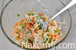 Салат из корня сельдерея и моркови