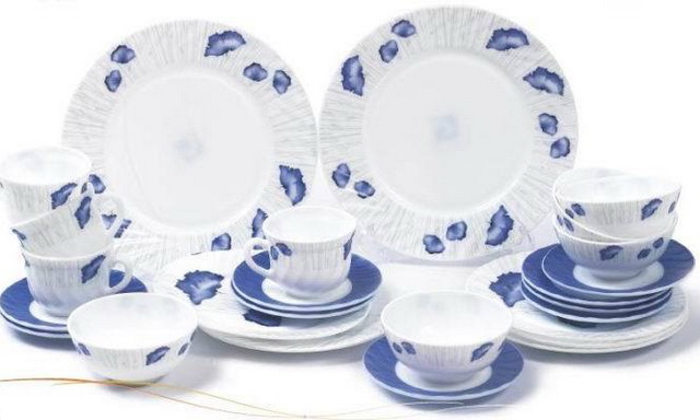 Бело-голубые тарелки