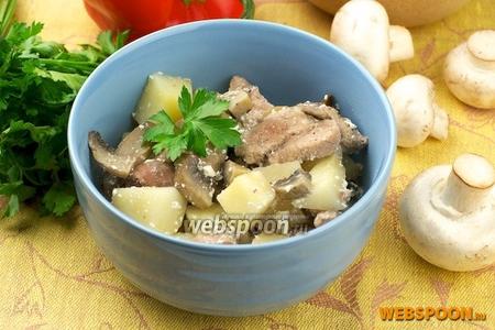 Фото рецепта Горшочки с мясом и грибами