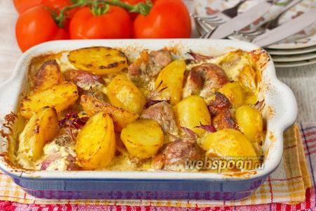 Фото рецепта Свинина с картофелем и луком