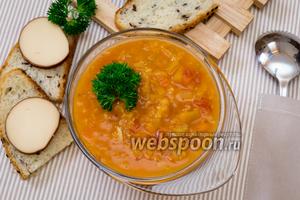 Фото рецепта Тыквенный томатный суп с чечевицей