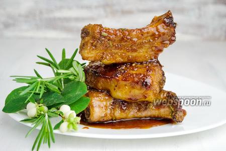 Фото рецепта Свиные рёбрышки в маринаде из лука и чеснока