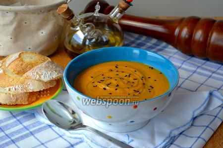 Фото рецепта Морковный суп-пюре с белой фасолью