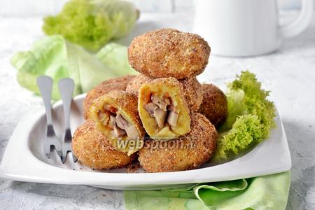 Фото рецепта Зразы картофельные с грибами в духовке
