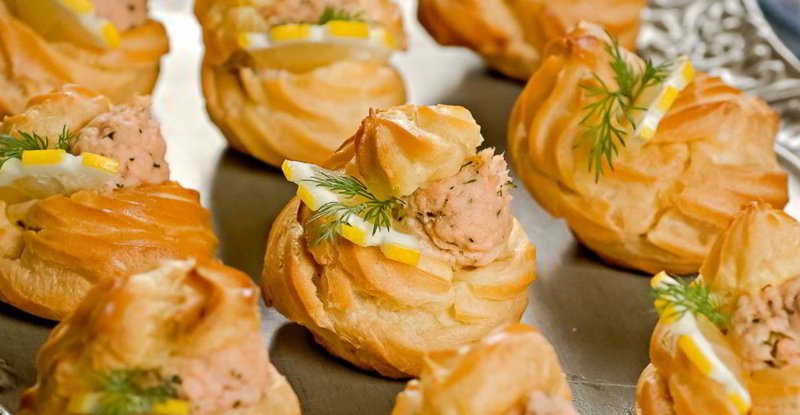 профитроли с куриной печенью