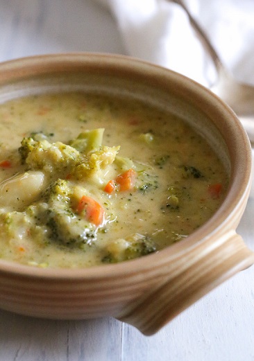 Сытно и без мяса: 10 простых и вкусных супов из овощей