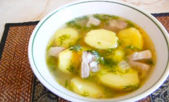 Простой и вкусный суп из свиной грудинки