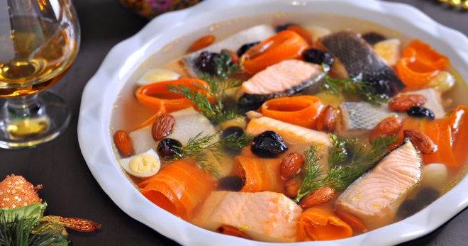 Заливное из рыбы – вкусное блюдо по простым и понятным рецептам