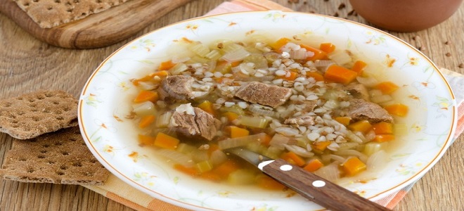 Гречневый суп с тушенкой