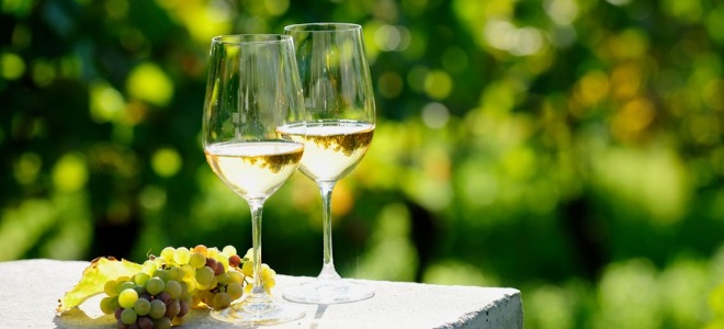 Как сделать сухое вино из белого винограда