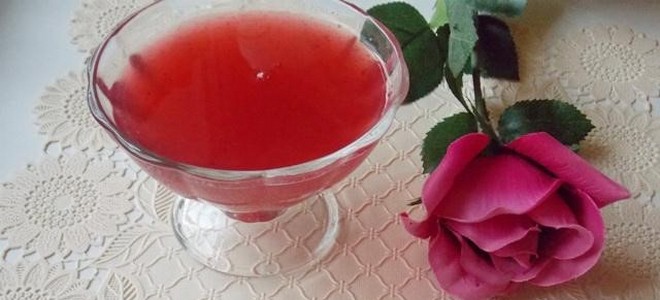 Кисель из протертой клюквы с сахаром