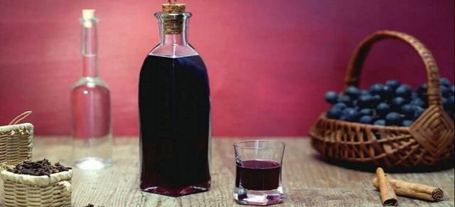 Настойка на водке из винограда без сахара