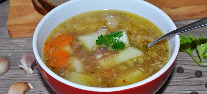 суп с тушенкой и картошкой